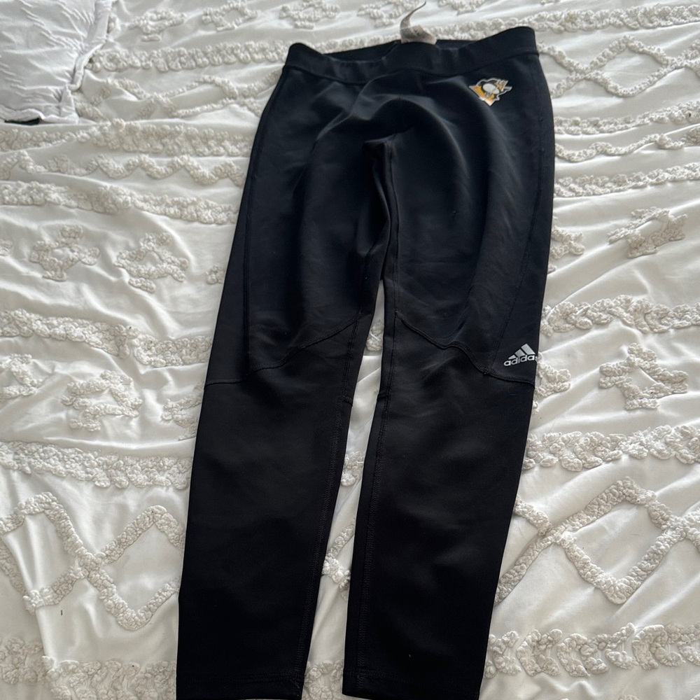 Adidas Black Pittsburgh penguins Leggings with Logo